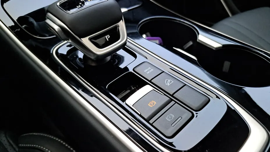 FORTHING T-Five T-Five 1.5 DVVT GDI DCT