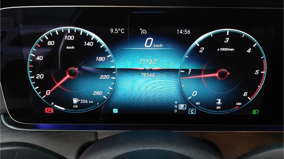MERCEDES-BENZ E Klasa E 220 d 4-Matic AMG