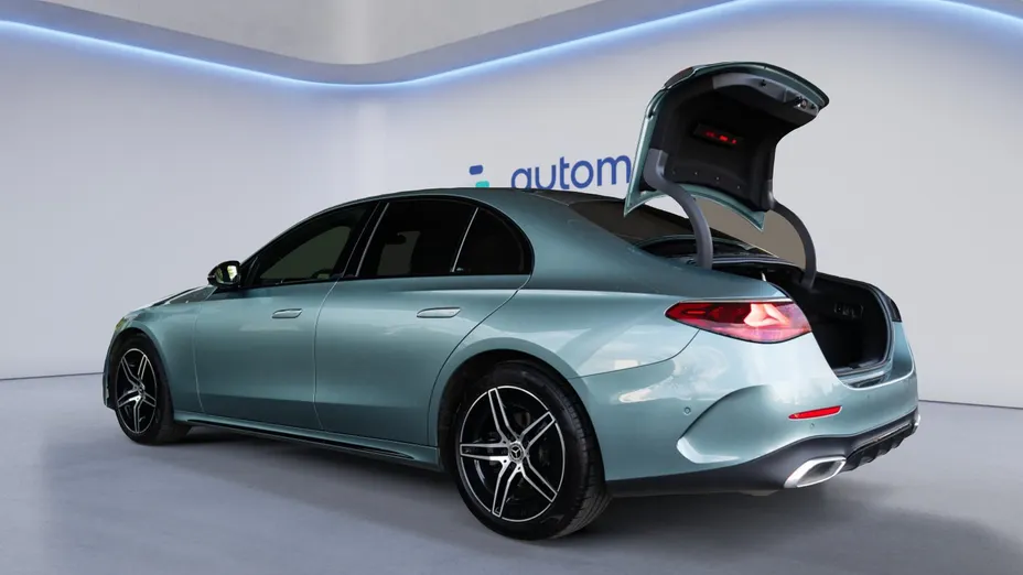 MERCEDES-BENZ E Klasa E 220 d mHEV 4-Matic AMG 9G-Tronic