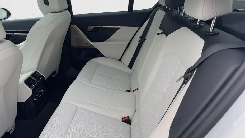 BMW Seria 5 520d mHEV M Sport aut
