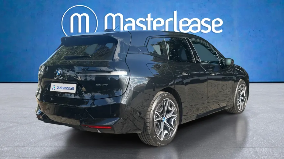 BMW iX iX xDrive40 76.6kWh