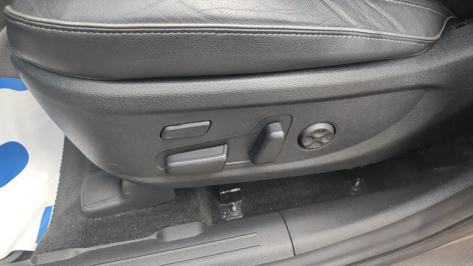 HYUNDAI Santa Fe Santa Fe 1.6 T-GDI PHEV Platinum 4WD aut