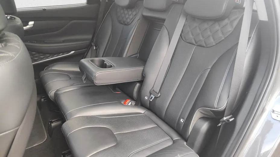 HYUNDAI Santa Fe Santa Fe 1.6 T-GDI PHEV Platinum 4WD aut