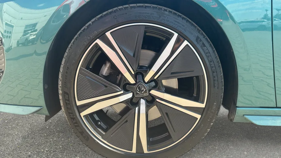 PEUGEOT 308 308 1.5 BlueHDi GT S&S EAT8