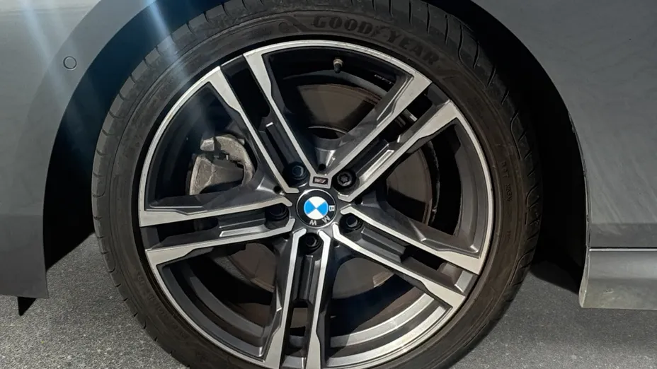BMW Seria 2 220i xDrive M Sport aut