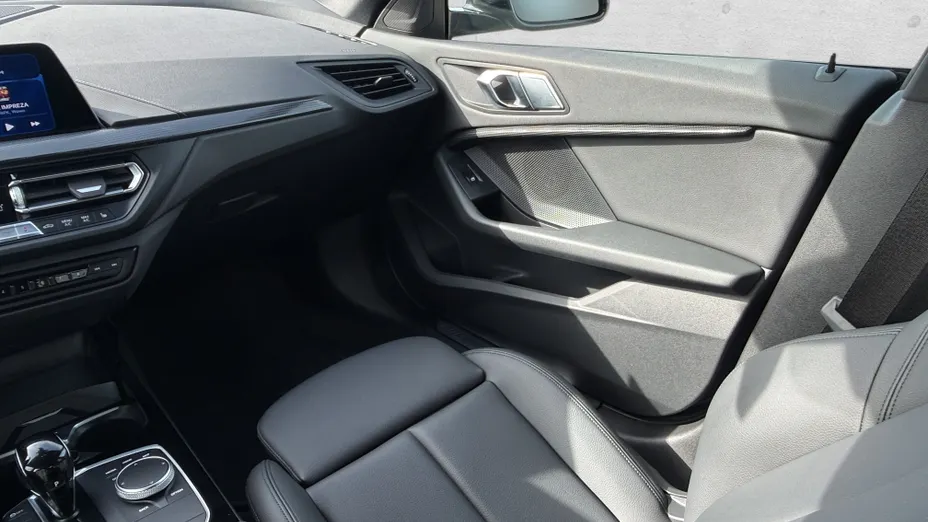BMW Seria 2 220i xDrive M Sport aut