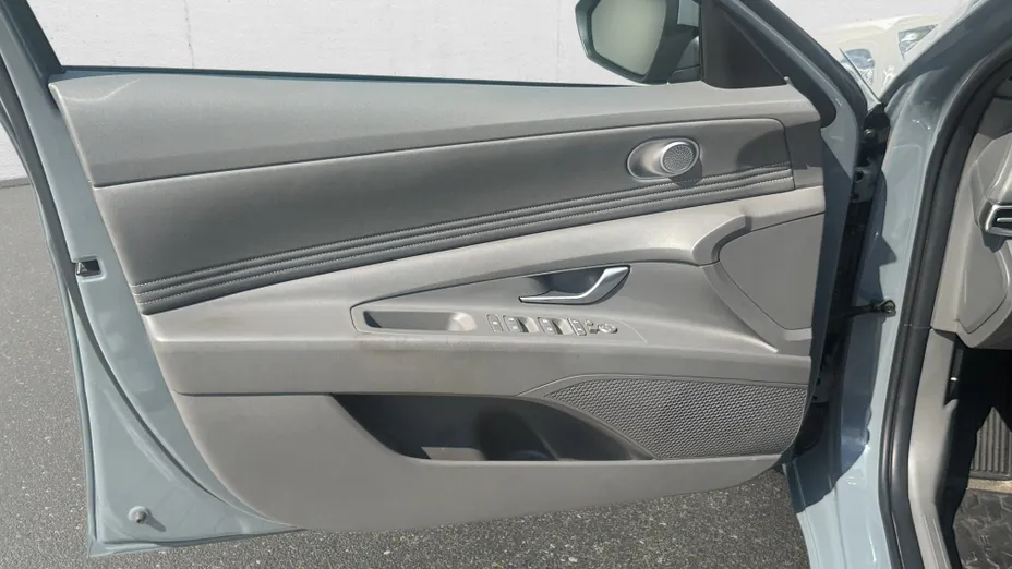 HYUNDAI Elantra Elantra 1.6 Smart