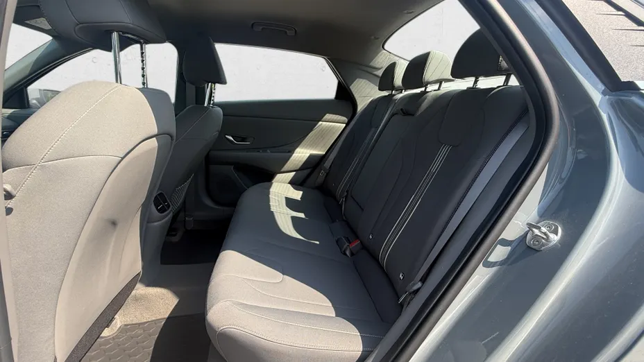 HYUNDAI Elantra Elantra 1.6 Smart
