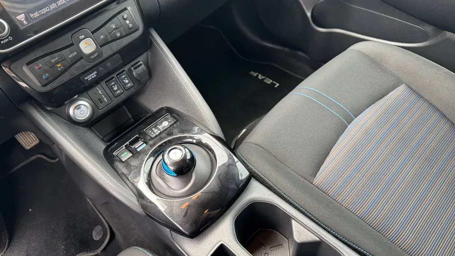 NISSAN Leaf Leaf 40kWh N-Connecta
