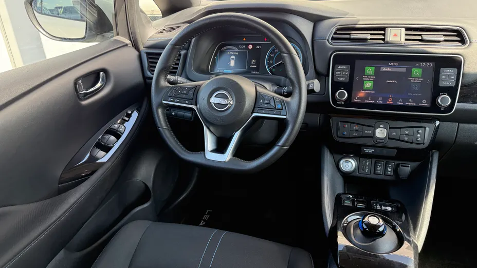 NISSAN Leaf Leaf 40kWh N-Connecta