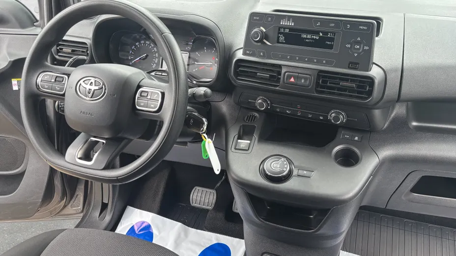 TOYOTA Proace City Proace City 1.2 D-4T Standard 2,3t Active Aut.