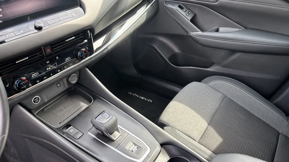 NISSAN Qashqai Qashqai 1.3 DIG-T mHEV N-Connecta Xtronic