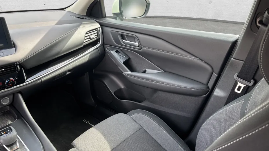NISSAN Qashqai Qashqai 1.3 DIG-T mHEV N-Connecta Xtronic