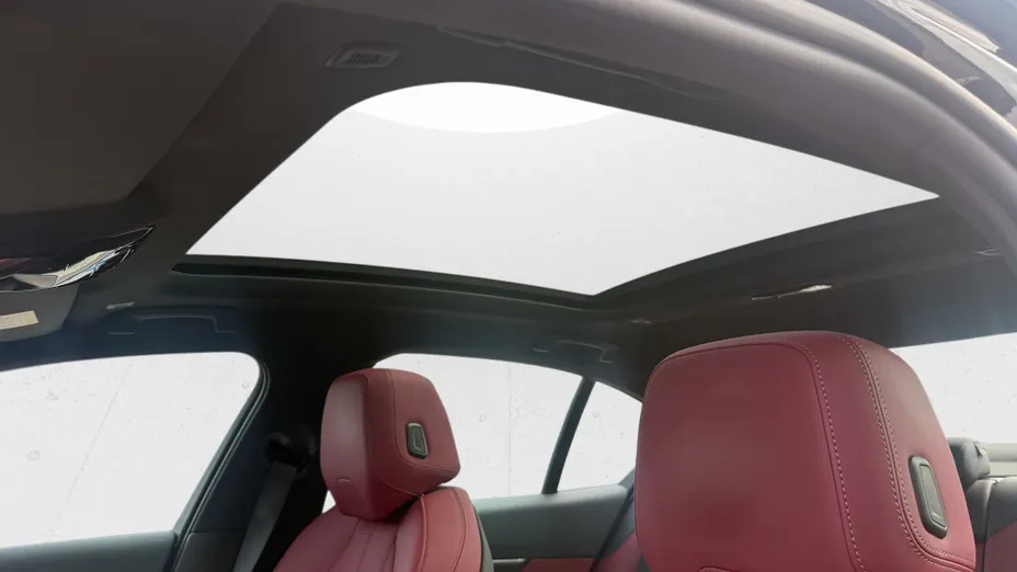 BMW Seria 5 520d mHEV M Sport aut