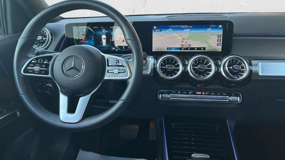 MERCEDES-BENZ GLB GLB 200 Progressive 7G-DCT