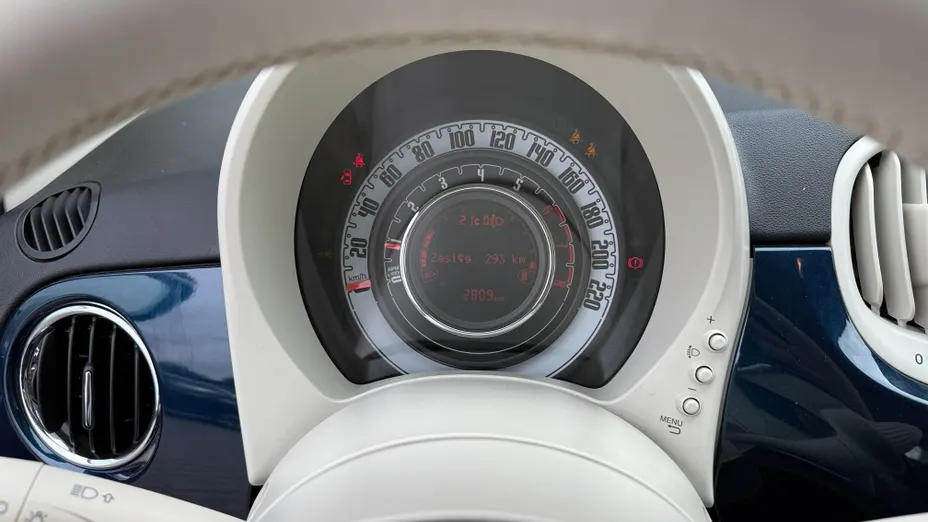 FIAT 500 500C 1.0 Hybrid Dolcevita