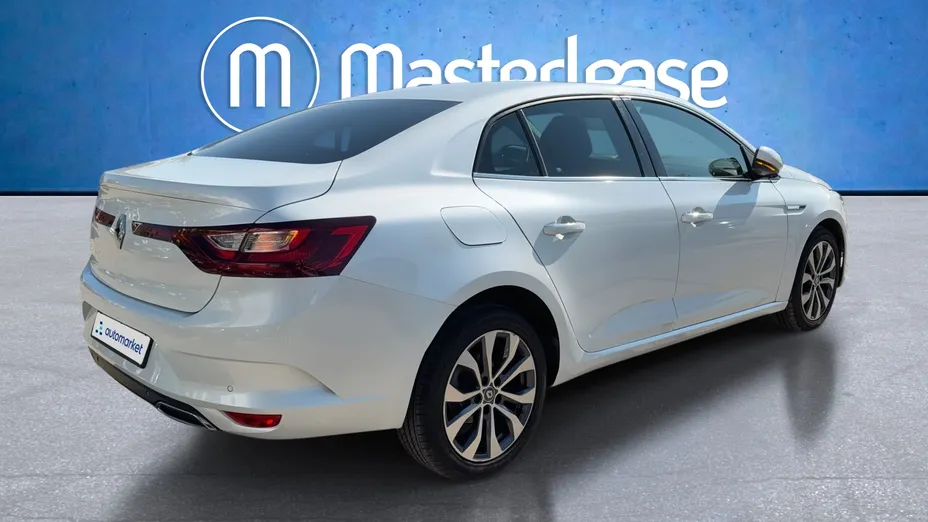 RENAULT Megane Megane 1.3 TCe Intens EDC