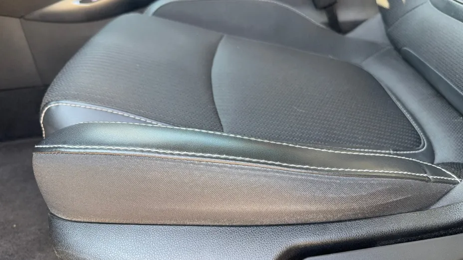 RENAULT Megane Megane 1.3 TCe Intens EDC