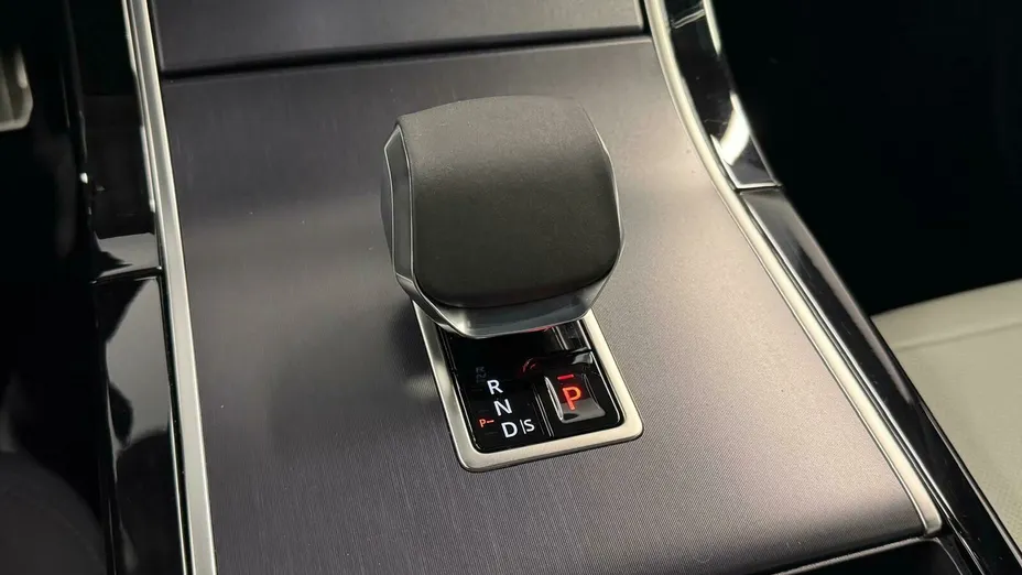 LAND ROVER Range Rover Velar Velar 2.0 D200 mHEV Dynamic SE