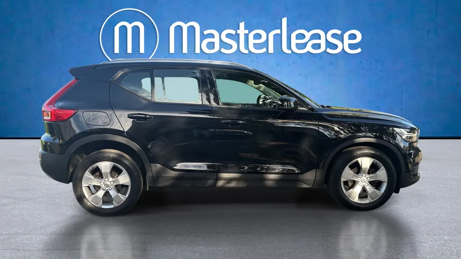 VOLVO XC40 XC40 T3 Momentum Pro aut