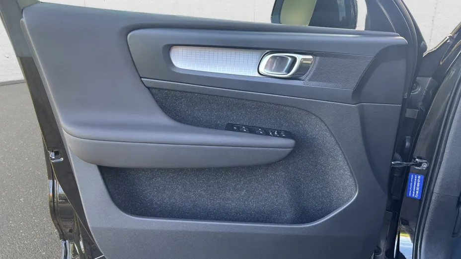 VOLVO XC40 XC40 T3 Momentum Pro aut