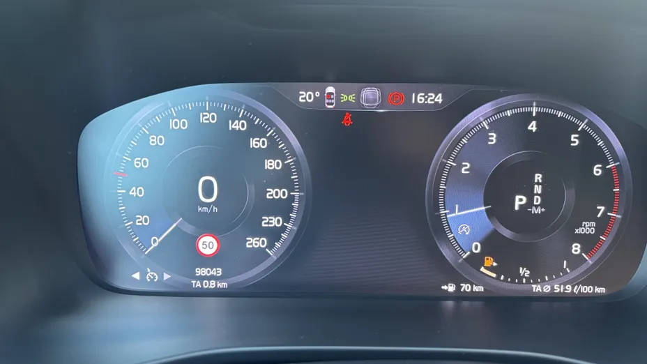 VOLVO XC40 XC40 T3 Momentum Pro aut