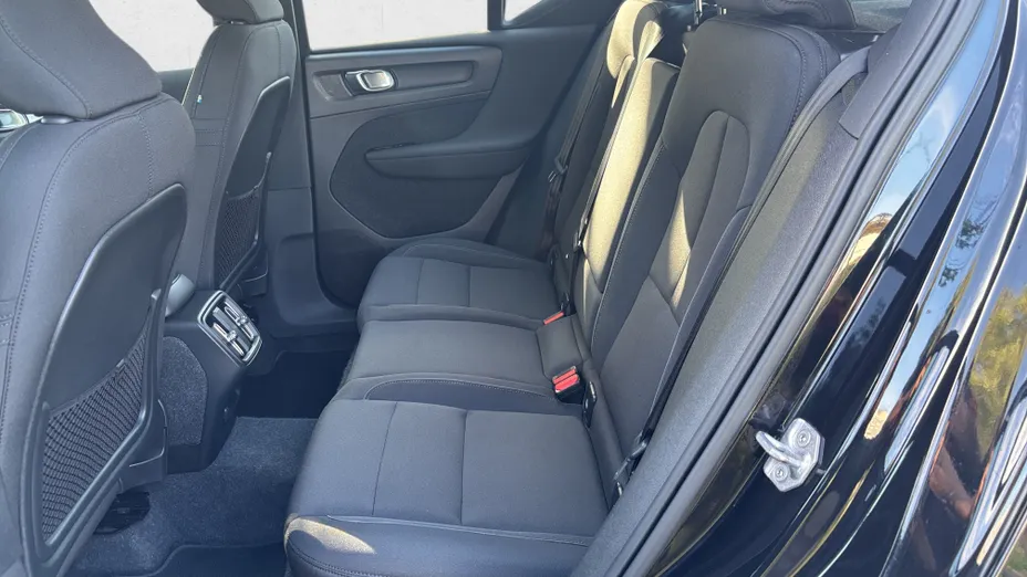 VOLVO XC40 XC40 T3 Momentum Pro aut