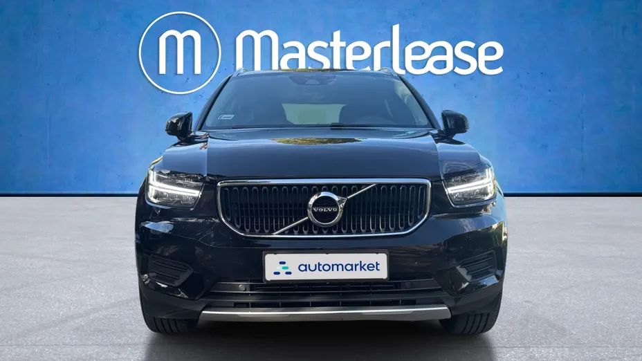 VOLVO XC40 XC40 T3 Momentum Pro aut