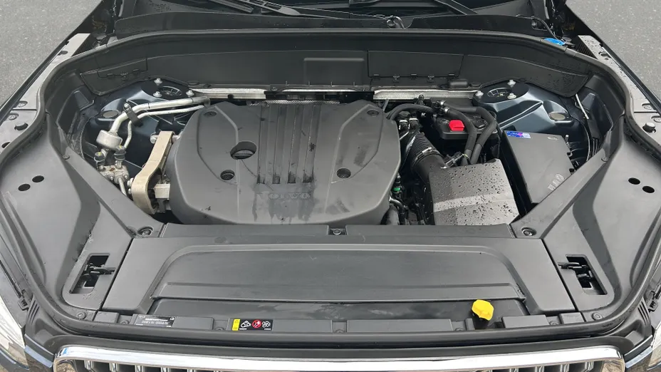 VOLVO XC90 XC90 B5 B AWD Plus Bright 7os aut
