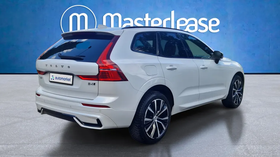 VOLVO XC60 XC60 B4 D AWD Plus Dark aut