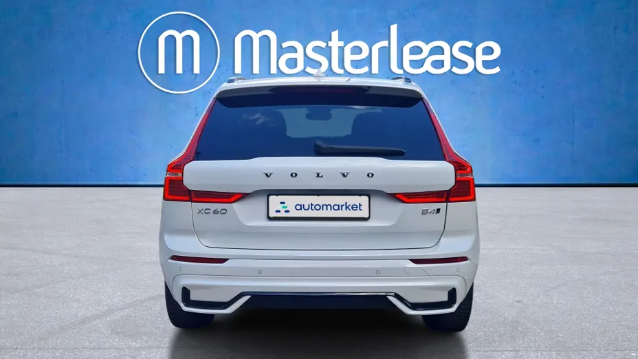 VOLVO XC60 XC60 B4 D AWD Plus Dark aut