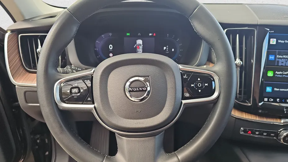VOLVO XC60 XC60 B4 B Plus Dark aut