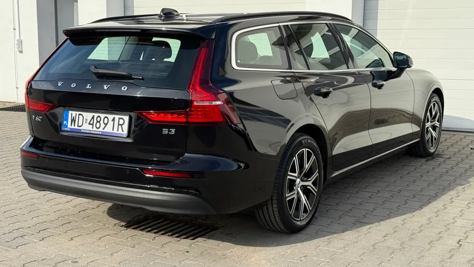 VOLVO V60 V60 B3 B Core aut