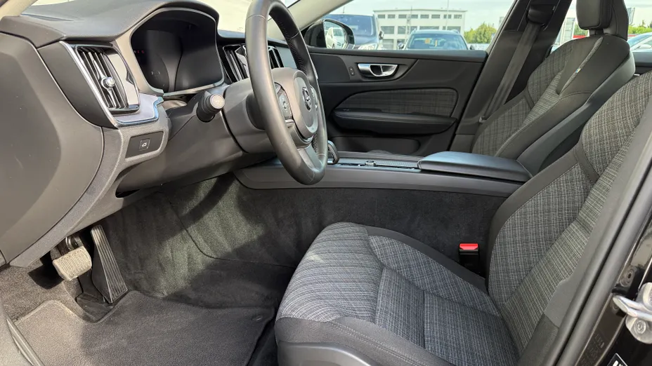 VOLVO V60 V60 B3 B Core aut