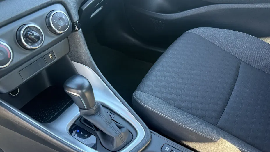 TOYOTA Yaris Yaris 1.5 Comfort CVT