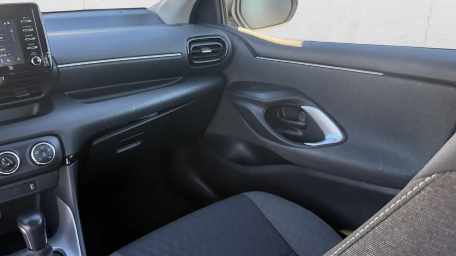 TOYOTA Yaris Yaris 1.5 Comfort CVT