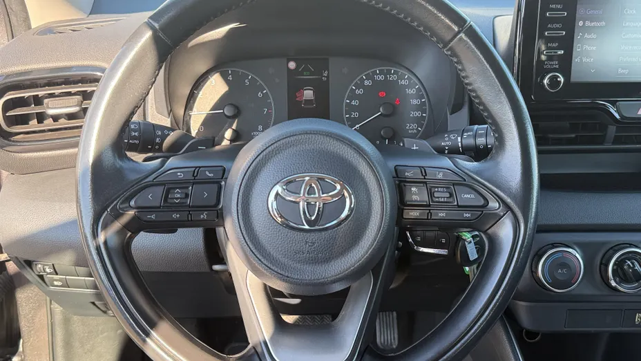 TOYOTA Yaris Yaris 1.5 Comfort CVT