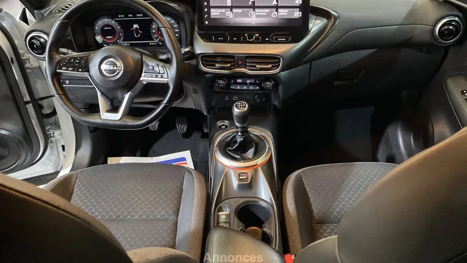 NISSAN Juke -