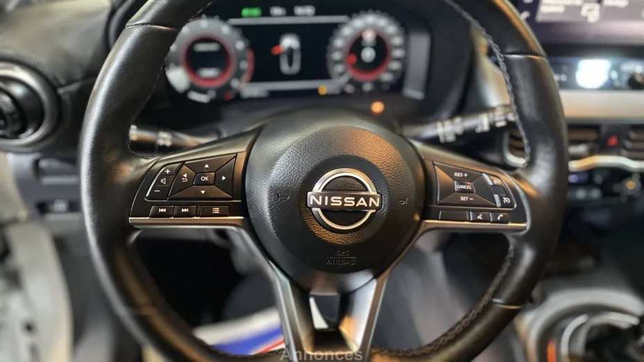 NISSAN Juke -