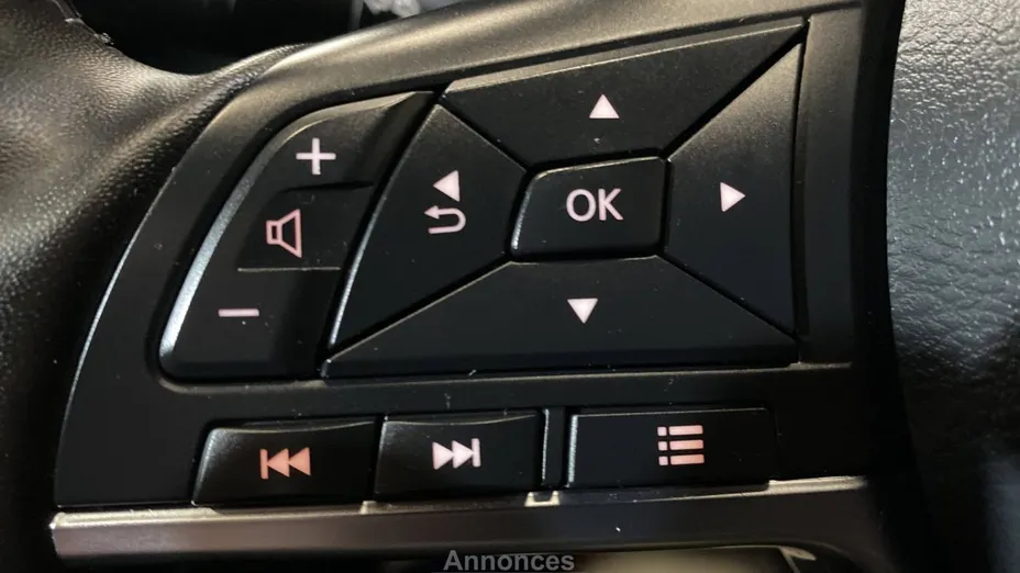 NISSAN Juke -