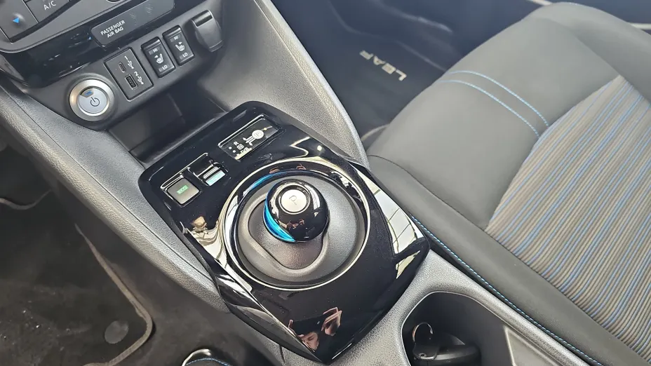 NISSAN Leaf Leaf 40kWh N-Connecta