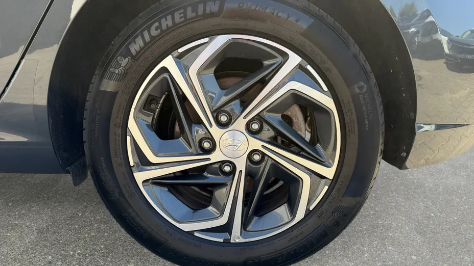 HYUNDAI i30 i30 1.0 T-GDI Smart