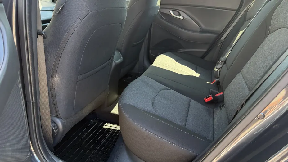 HYUNDAI i30 i30 1.0 T-GDI Smart