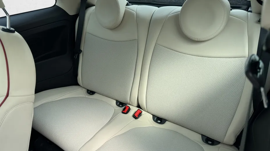 FIAT 500 500 1.0 Hybrid Dolcevita