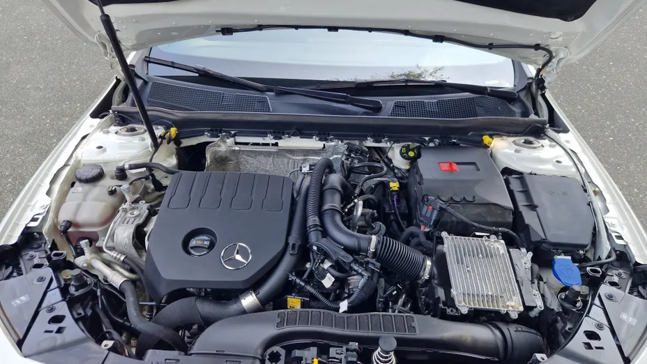 MERCEDES-BENZ A Klasa A 200 AMG Line 7G-DCT