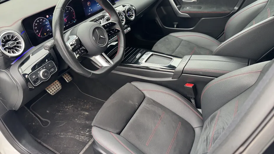 MERCEDES-BENZ CLA CLA 200 mHEV AMG Line 7G-DCT