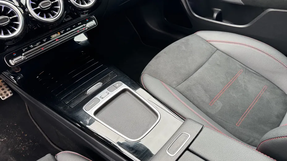 MERCEDES-BENZ CLA CLA 200 mHEV AMG Line 7G-DCT