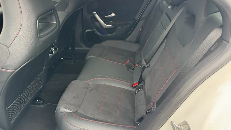 MERCEDES-BENZ CLA CLA 200 mHEV AMG Line 7G-DCT