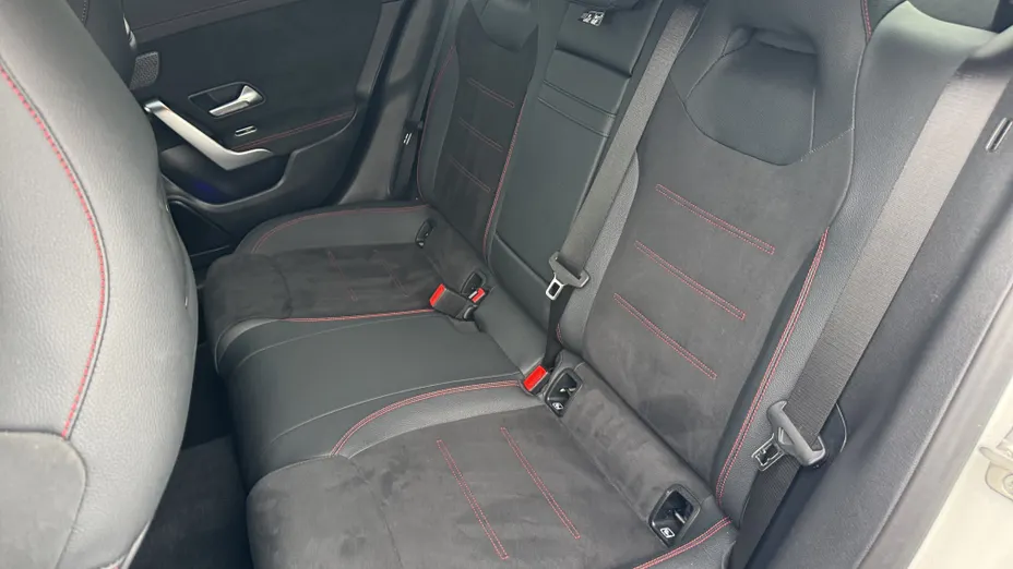 MERCEDES-BENZ CLA CLA 200 mHEV AMG Line 7G-DCT