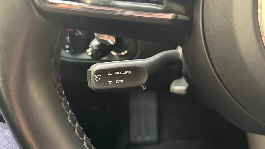 PORSCHE Macan Macan